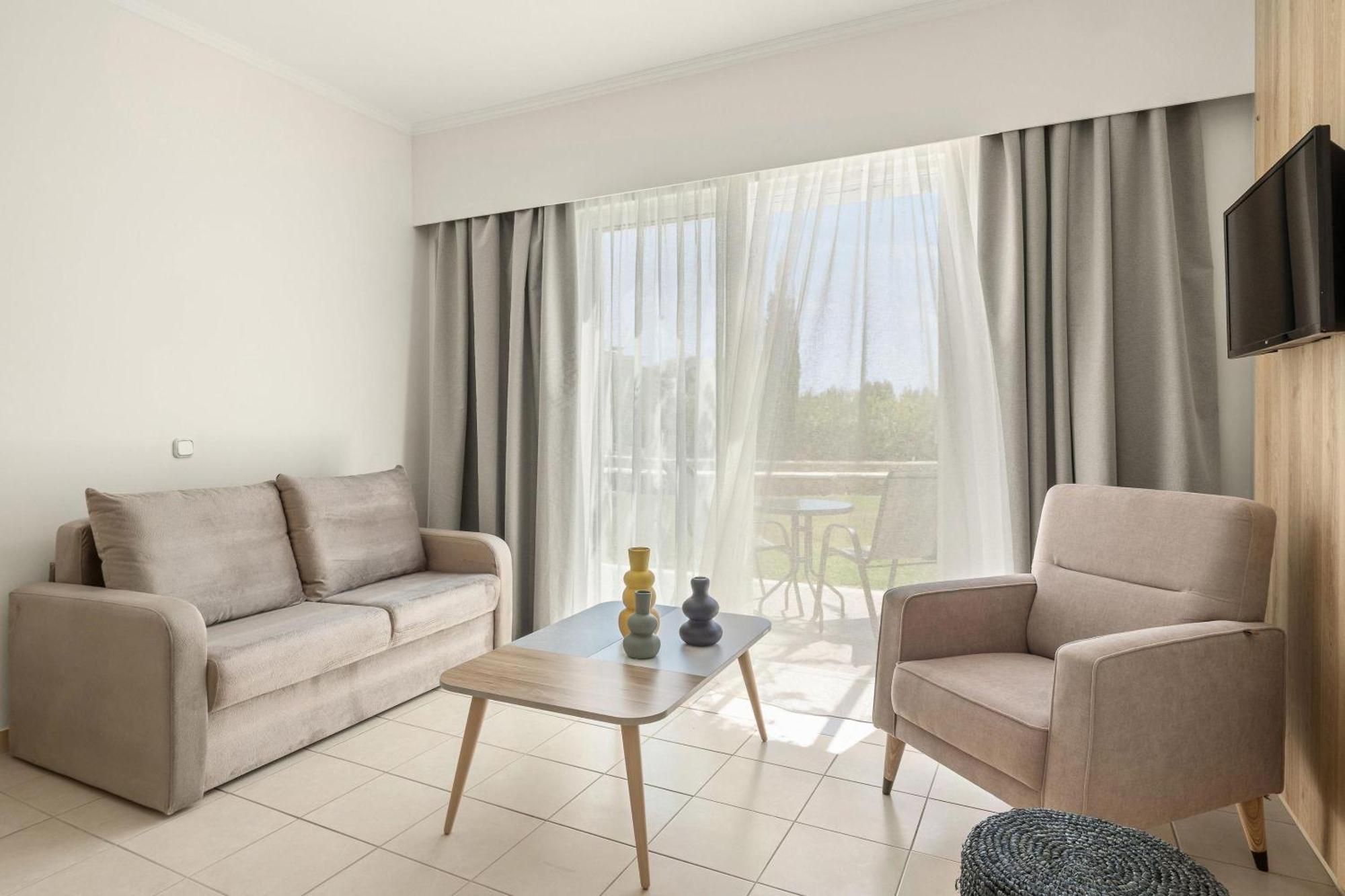 Labranda Kiotari Miraluna Resort מראה חיצוני תמונה